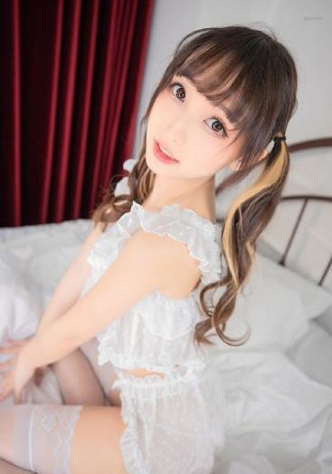 综合乱伦中文精品_超清完整在线观看