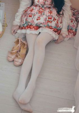 美女脱内衣内裤视频_4K全集在线观看