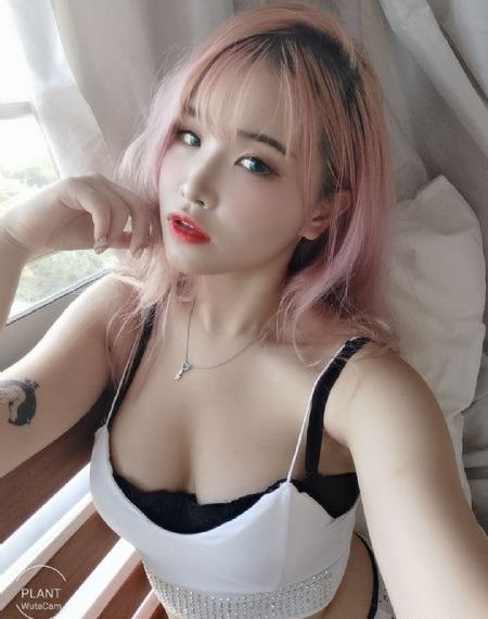 美女裸身裸乳在线观看网站_4K高清迅雷在线观看