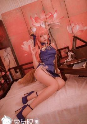 夜玩亲女裸睡的小妍H_BD韩语天堂在线