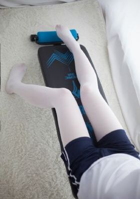 少妇户外勾搭农村小伙av_720在线手机播放