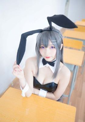 抽搐电击罚女仆夹震蛋器憋尿虐乳_HD免费观看超清